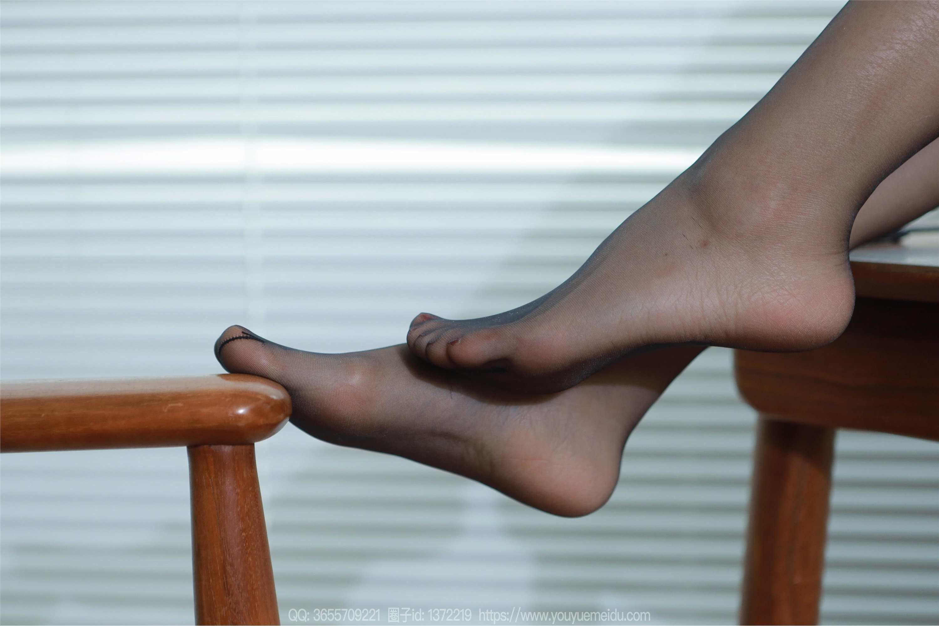 IESS异思趣向  2024.03.04 丝享家 1678 小婕《眼镜OL（下）》